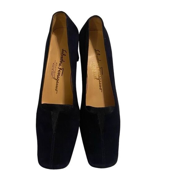SALVATORE FERRAGAMO Women’s Black Suede Square Toe Heels Size 6.5 2A 2” Heel - Picture 1 of 12